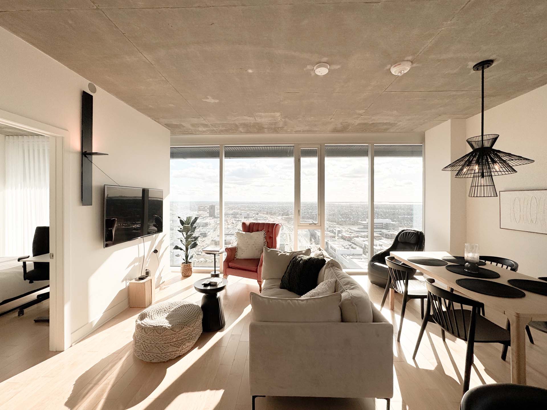 Le Mont - Furnished Living 3